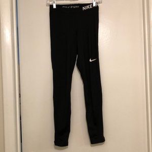 Nike Pro exercise leggings